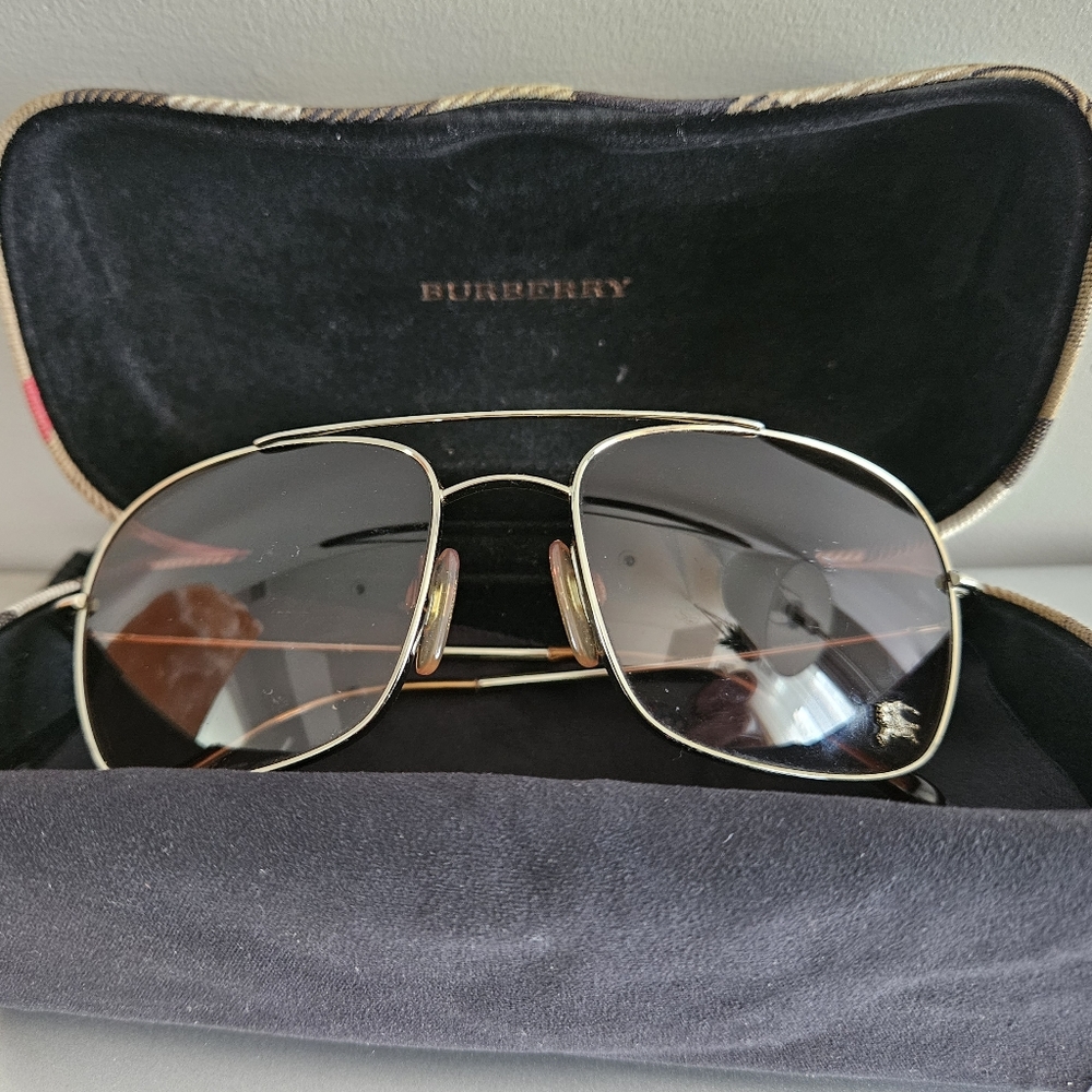 Burberry sunglasses with case